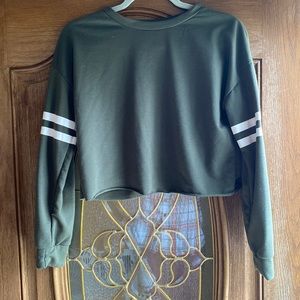 Crop top with long sleeve